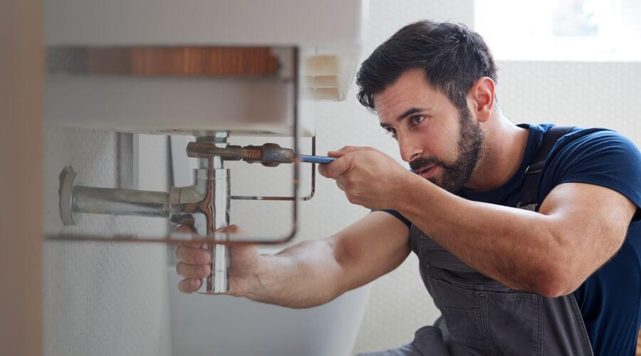 Professional water heater repair in Woodburn, IN